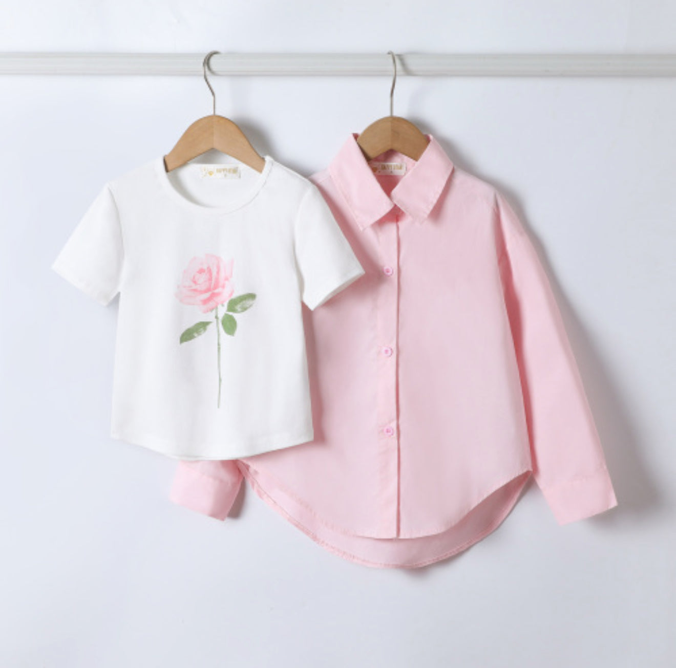 Ensemble t-shirt et chemise